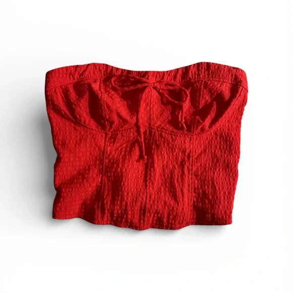 Red Strapless Crop Top | Textured Bandeau | Tie Front - Picture 3 of 5